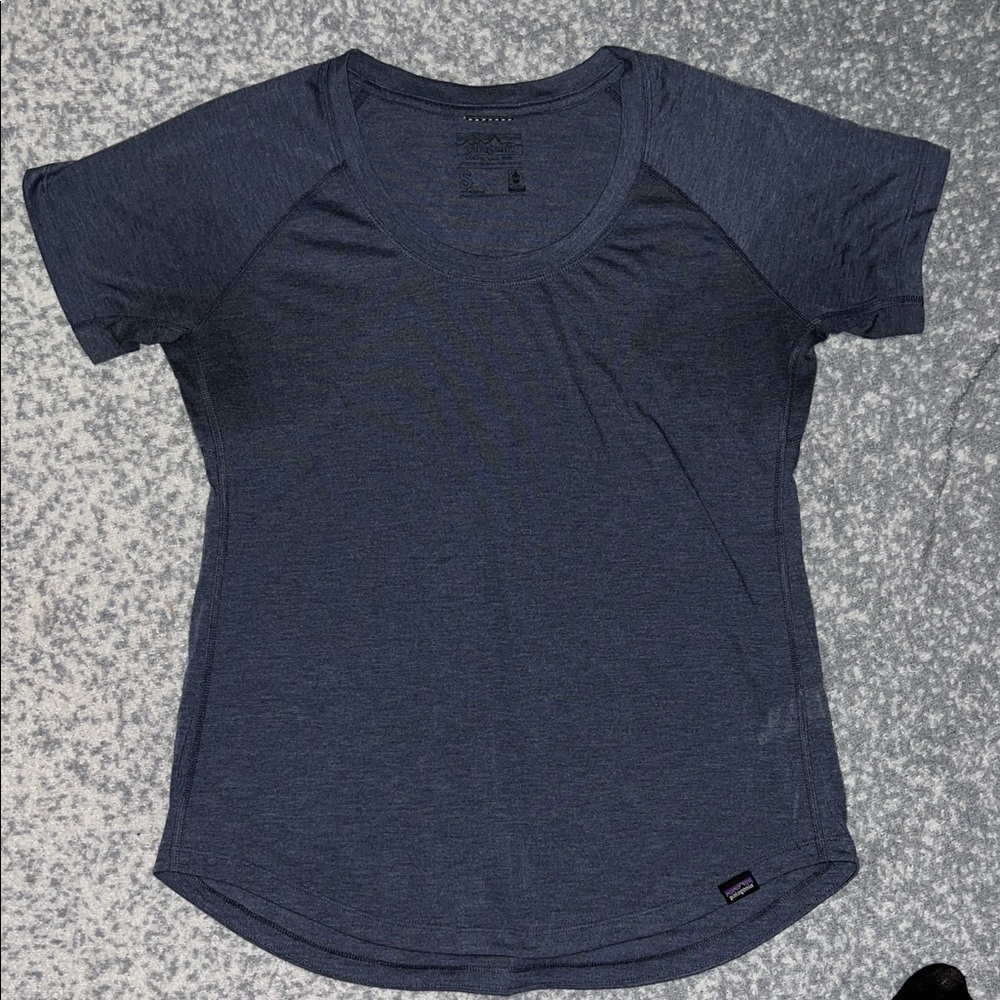 Patagonia Heathered Navy Short Sleeve Tee